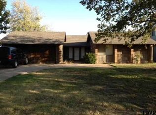 2413 Franklin Dr, Enid, OK 73703