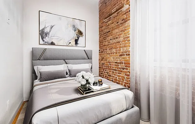 Bedroom, photo 2