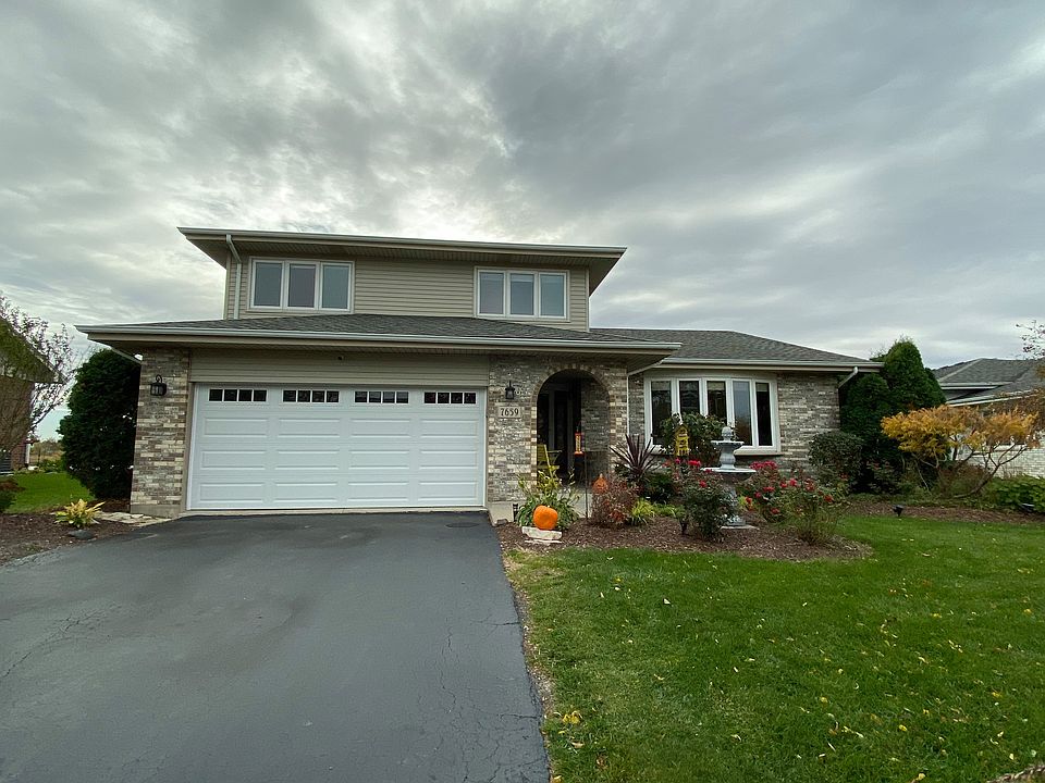 1st image of 7659 W Lakeside Dr