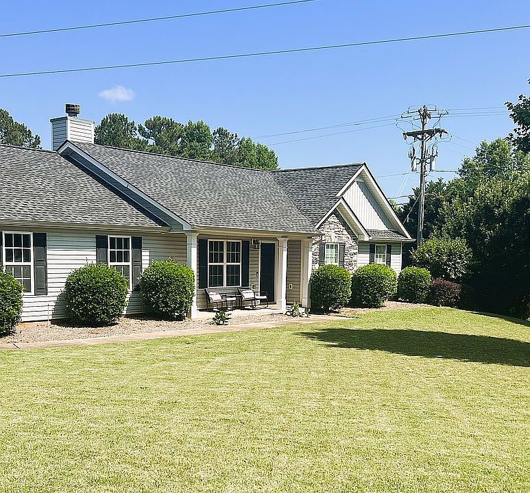 1st image of 28 Oakview Dr
