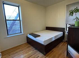 30-47 34th St #2, Astoria, NY 11103