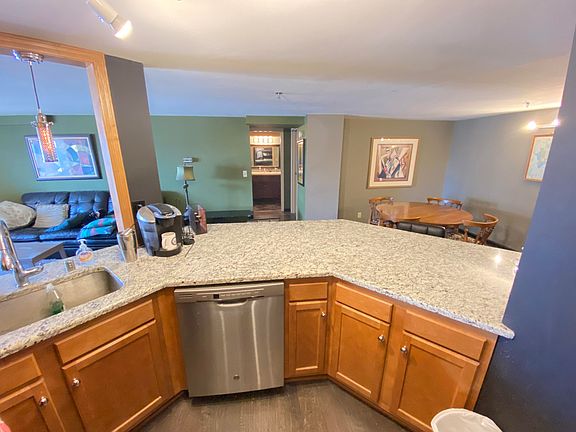 5th image of 270 E Highland Ave APT 1036