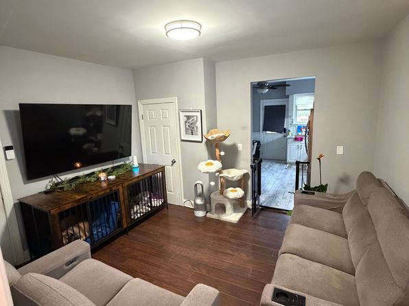 724 Ringwood Ave #1