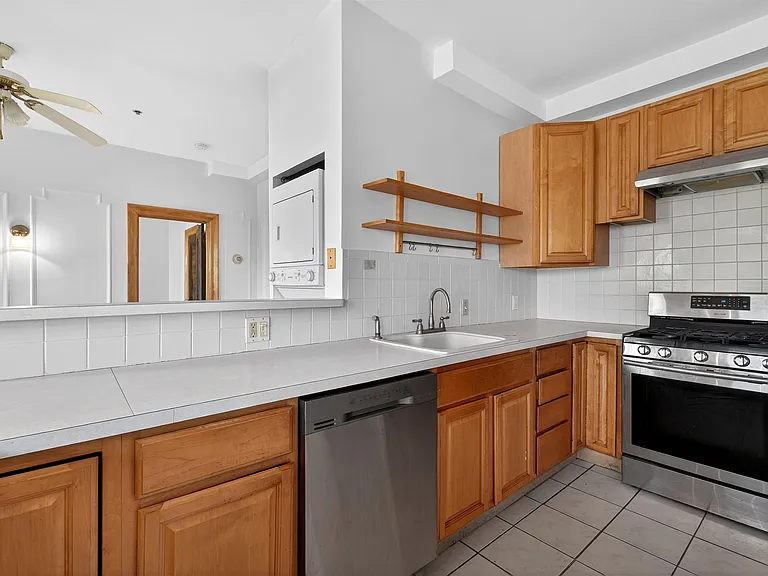 418 Broadway #3N — Photo 29