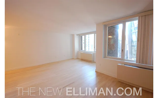 Rented by Douglas Elliman | media 16