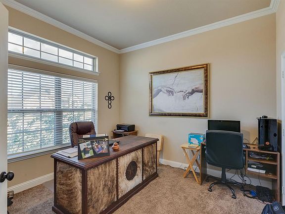 5th image of 129 Fieldview Dr