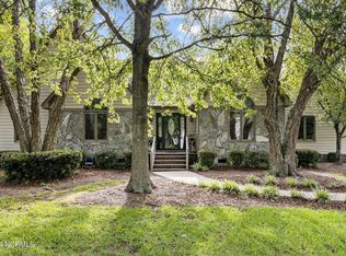 216 Buckingham Dr, Winterville, NC 28590