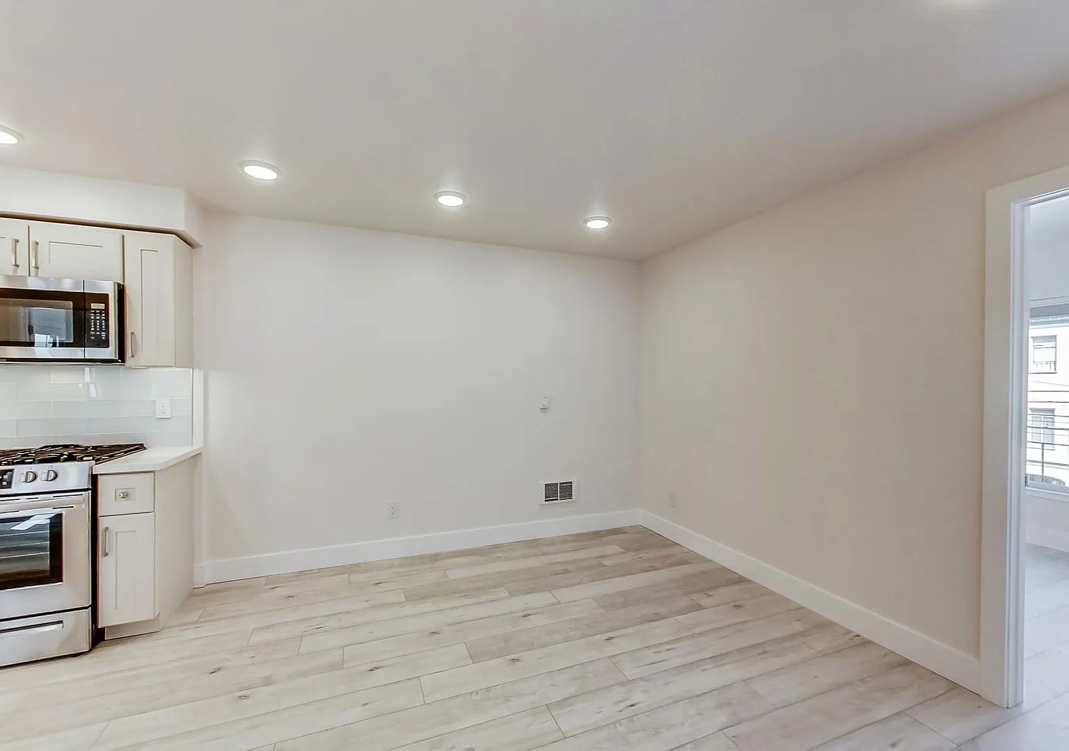 1454 South Van Ness LLC — Photo 3
