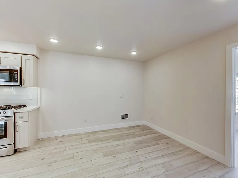 1454 South Van Ness LLC — Photo 3