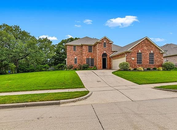 3rd image of 311 Owen Oaks Dr