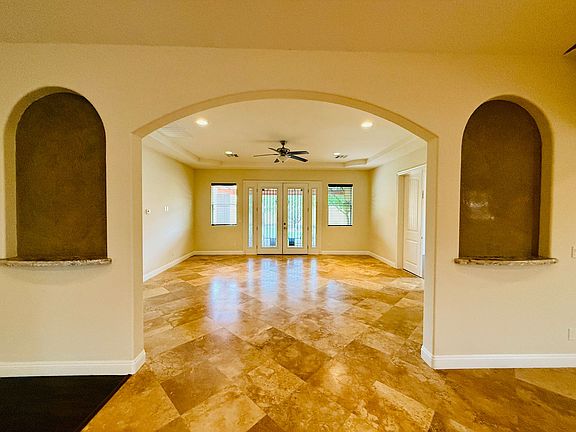 4th image of 3777 Gershon Ct