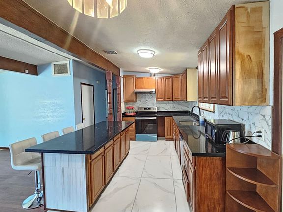 Full kitchen view