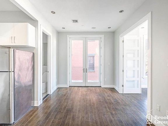 3rd image of 129 Park Ave #3B