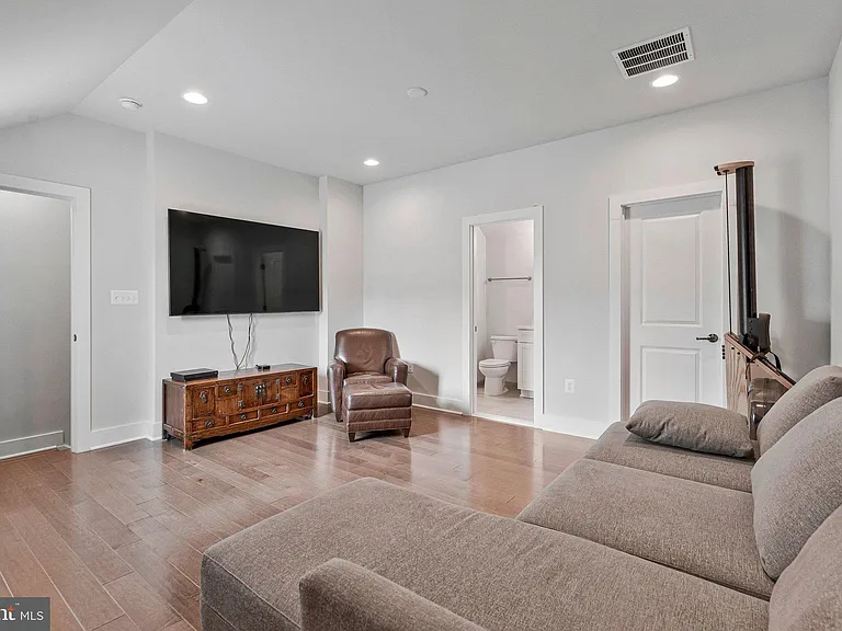 14803 Retreat Blvd — Photo 34