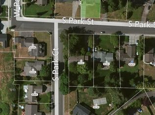 365 S Park St, Lynden, WA 98264
