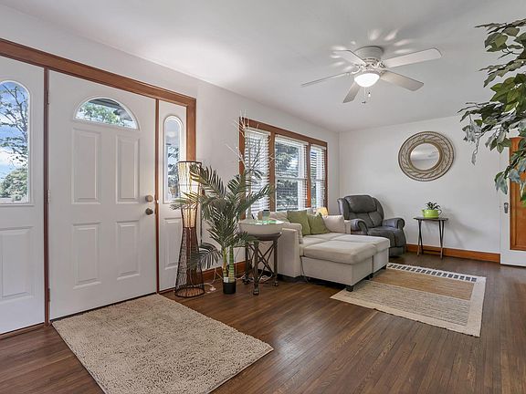 2nd image of 5669 Norton Rd