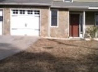 971 Devon Ct, Lilburn, GA 30047