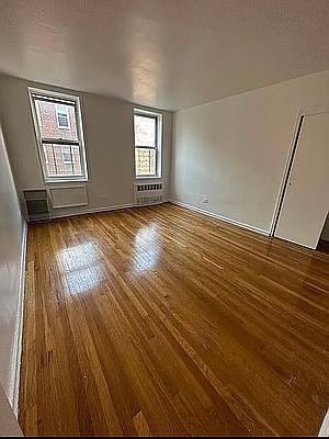 1st image of 88-35 164th St #5