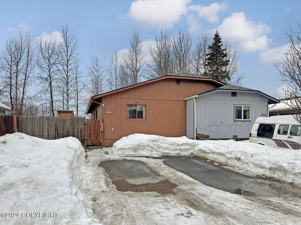 10212 Thimble Berry Dr, Anchorage, AK 99515