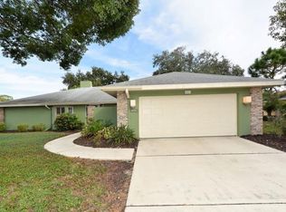 8061 Estates Dr, Sarasota, FL 34243