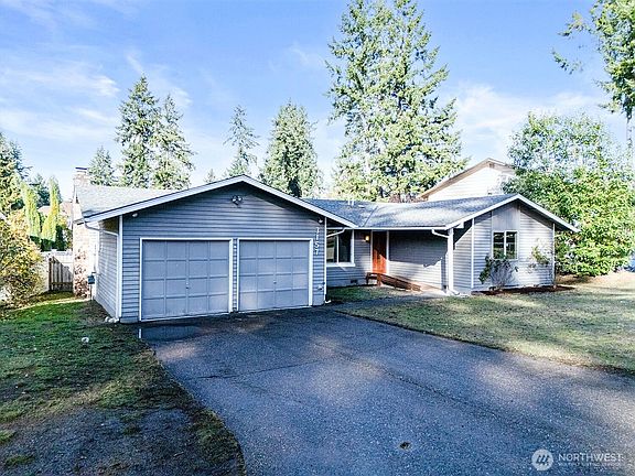 3rd image of 3157 SE Villa Carmel Drive