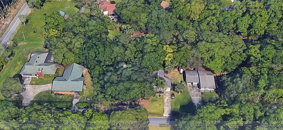 2nd image of 107 Hibiscus Ln