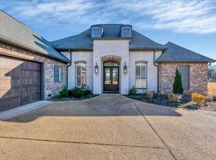 37 Amelia Ln, Starkville, MS 39759