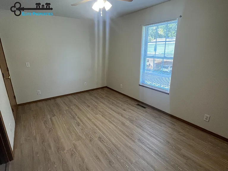 810 S Griffith Ave #1 — Photo 7