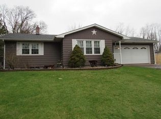 27188 Wait Rd, Sturgis, MI 49091