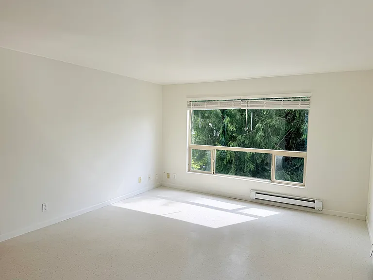 4840 S Holden St #8 — Photo 4