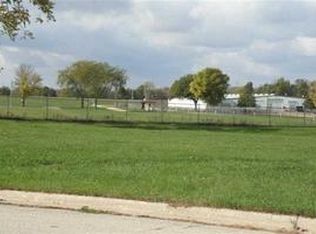 712 Grove St, Pecatonica, IL 61063