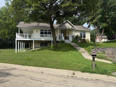 709 Blackmer Ave, Albert Lea, MN, 56007
