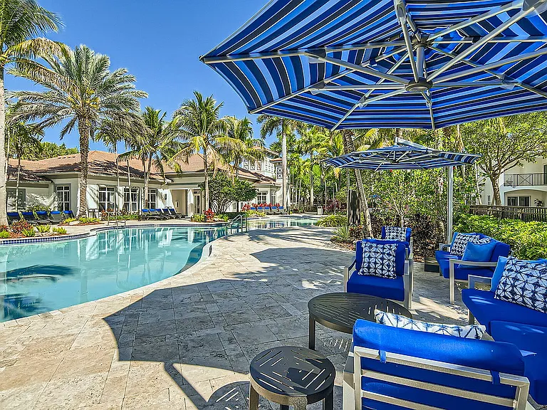Chic Lounge Spaces with Poolside Perks