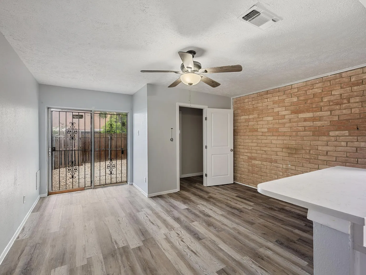66 Mountain Creek — Photo 2