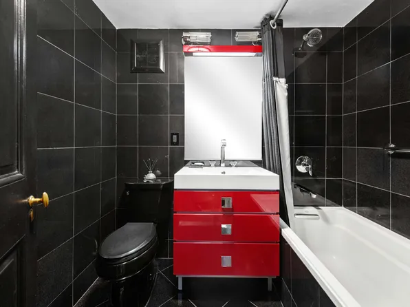 150 Central Park South image 5 of 10