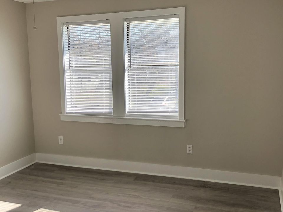 1st image of 2920 Norwood St #1