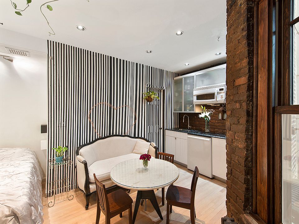 1st image of 57 Thompson St APT 4C