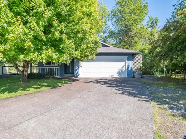 2987 Harding Ct, Sweet Home, OR 97386