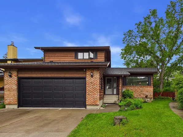 615 N 7th St SE, High River, AB T1V 1K8
