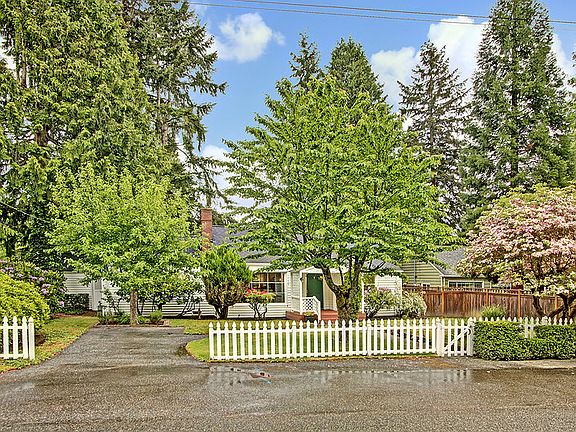 3rd image of 11354 17th Ave NE
