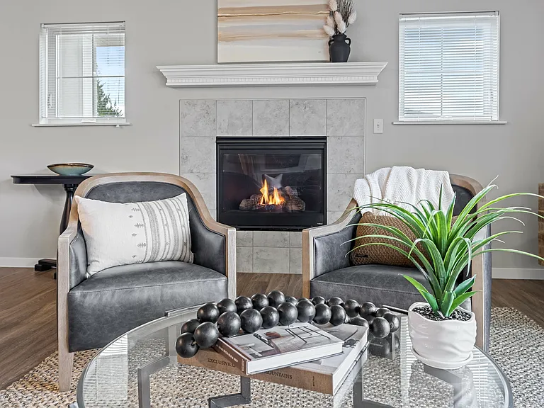 High Bluff Townhomes Living Room