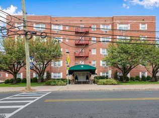 18 Springfield Ave BLDG 18 #2D, Cranford Twp., NJ 07016