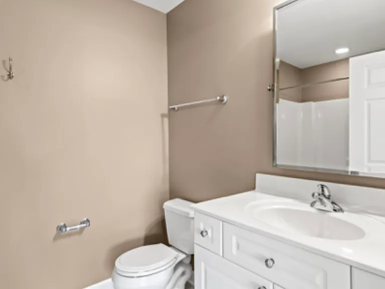 4762 Tatton Park Cir #D — Photo 6