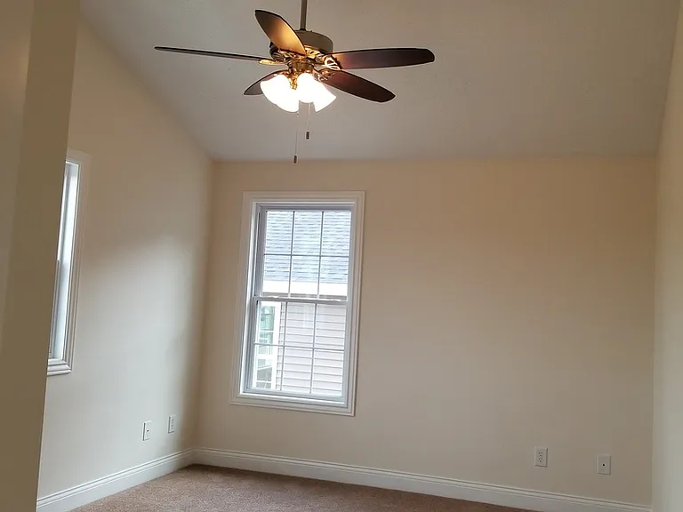 2266 S Samuel Ln — Photo 13