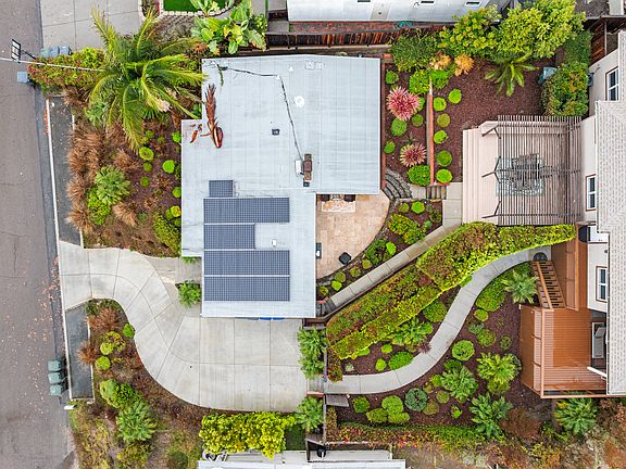 2nd image of 526 Marvista Dr