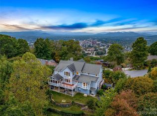 1 Highland Pl, Asheville, NC 28804