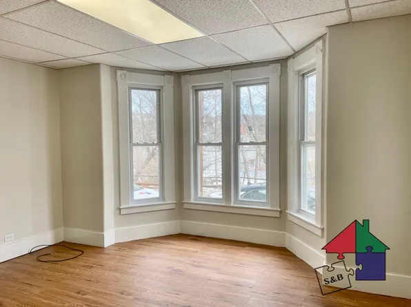 27 Branch St., 27 Branch St APT 3, Barre, VT 05641