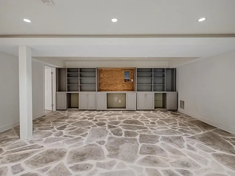 102 Vanessa Dr SE — Photo 5