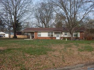 602 Betty St SW, Decatur, AL 35601