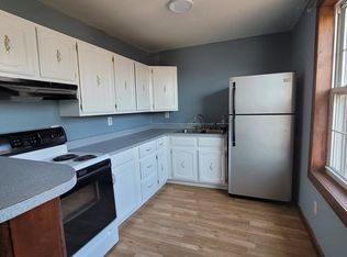 411 Union Ave APT 2, Kittanning, PA 16201